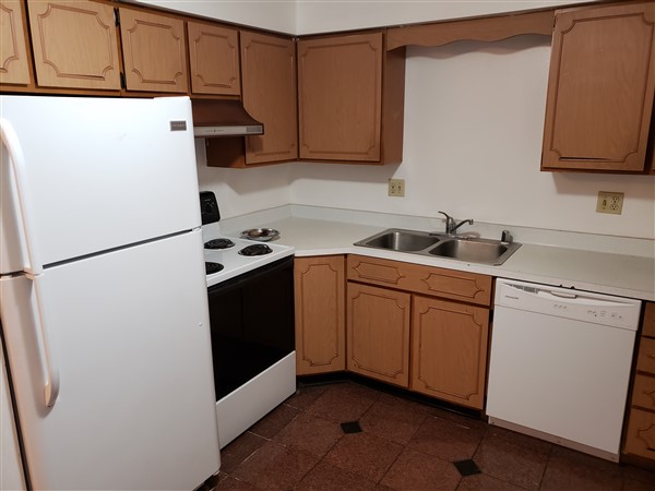 kitchen, Sharma Homes,Apartment Rental,Madison,WI