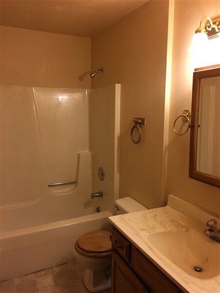 Bathroom Apartment, Sharma Homes,Apartment Rental,Madison,WI